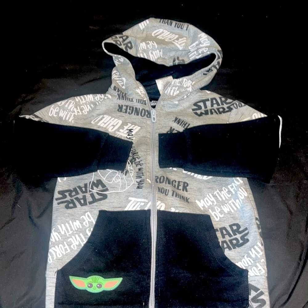 Kids Star Wars Yoda zip up sweater sz 6